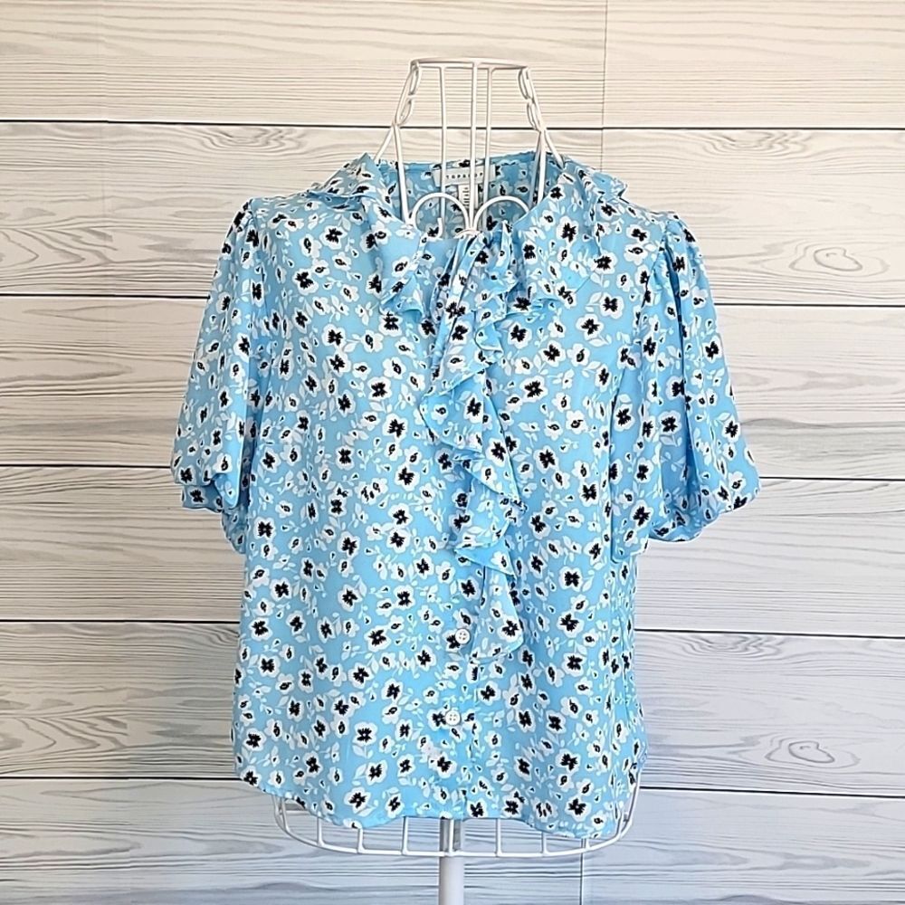 Light Blue Floral Ruffle Front Short Sleeve Blouse